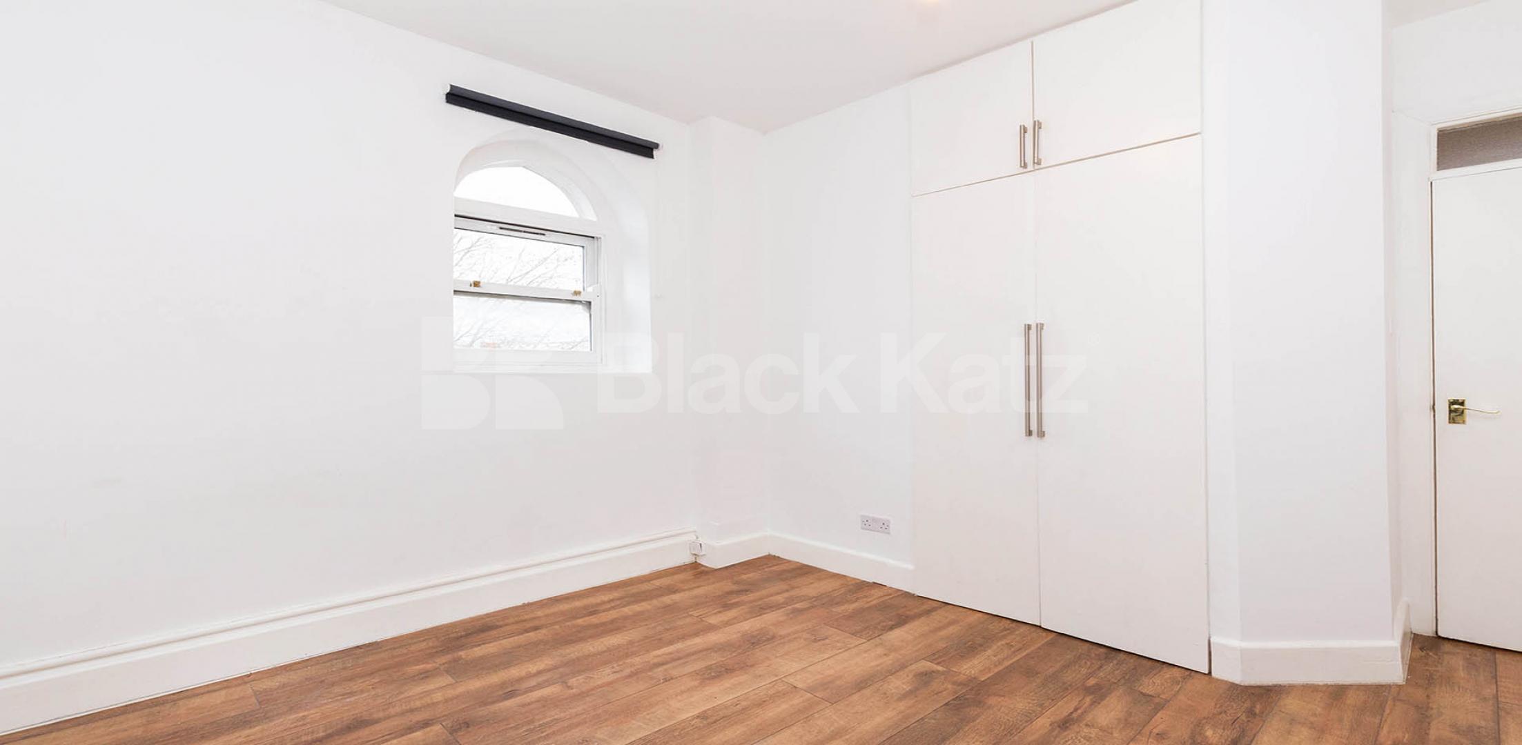 			2 Bedroom, 1 bath, 1 reception Apartment			 Dalston Lane, HACKNEY CENTRAL